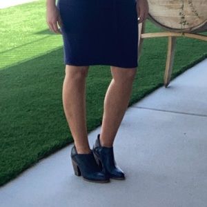 FREEBIRD- STEEL in navy, size 8